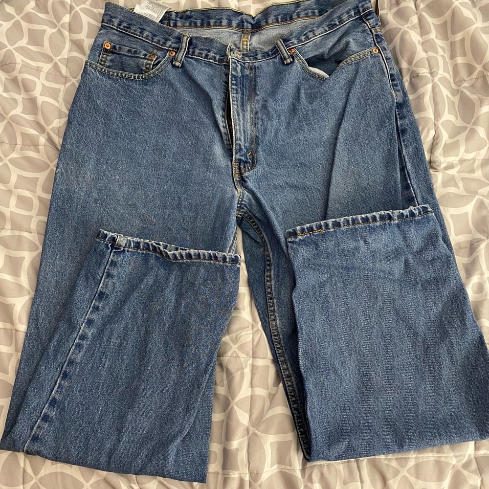 Men’s Levi’s 550 jeans